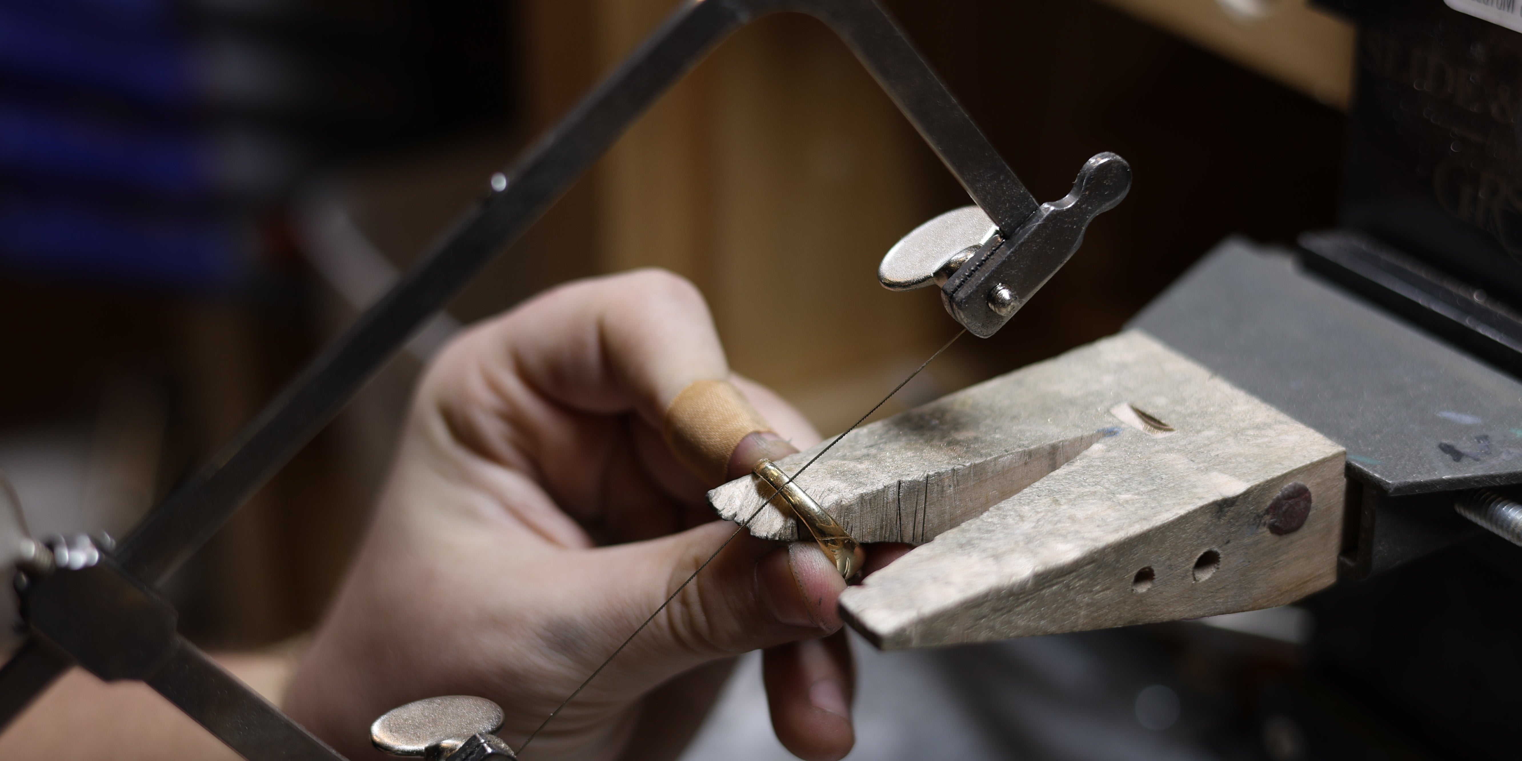 Why Custom Jewelry Pricing Can Change (And Why Your Price Won’t)