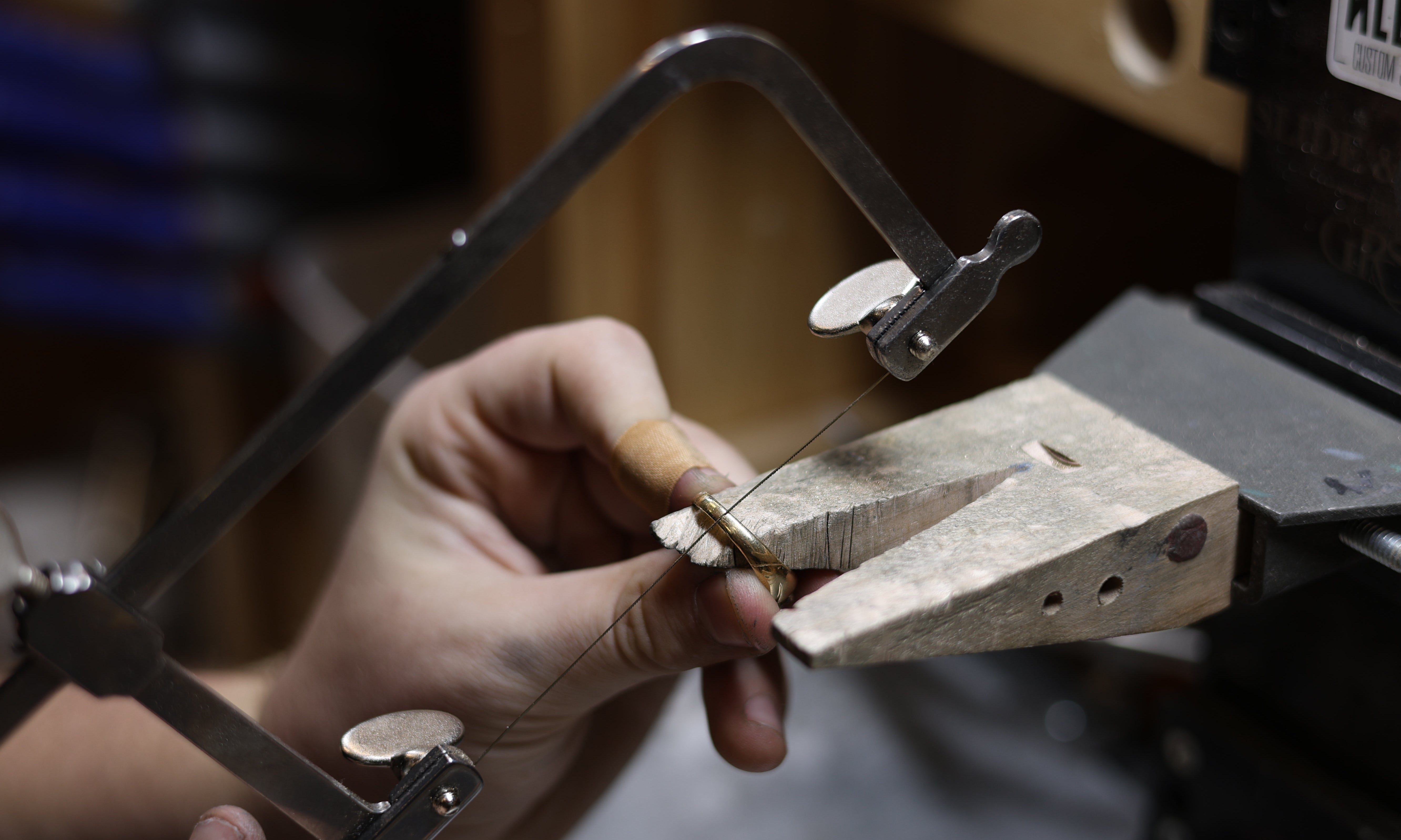 Why Custom Jewelry Pricing Can Change (And Why Your Price Won’t)