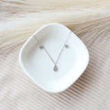 Pear and Round Simple Diamond Necklace