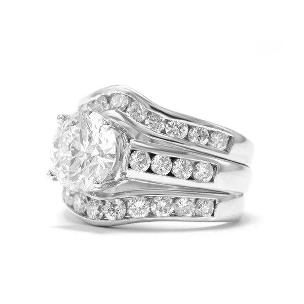 Custom jewelry by Alloy Custom Jewelers