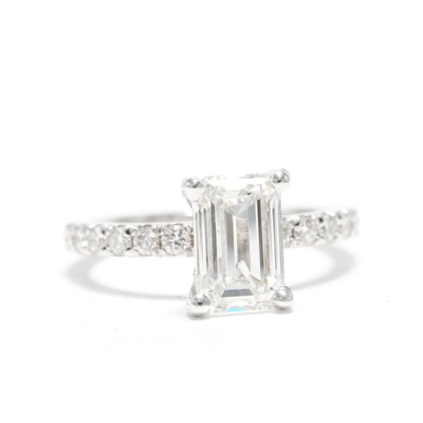 Custom jewelry by Alloy Custom Jewelers