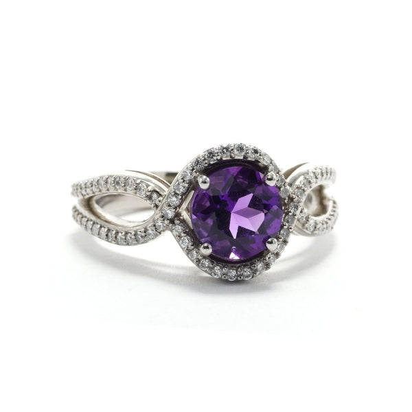 Custom jewelry by Alloy Custom Jewelers