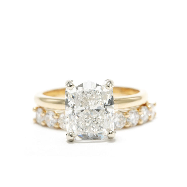 Custom jewelry by Alloy Custom Jewelers