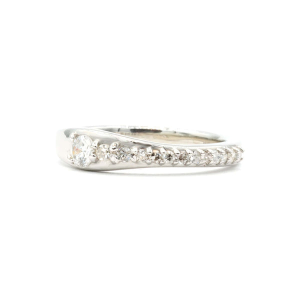 Custom jewelry by Alloy Custom Jewelers