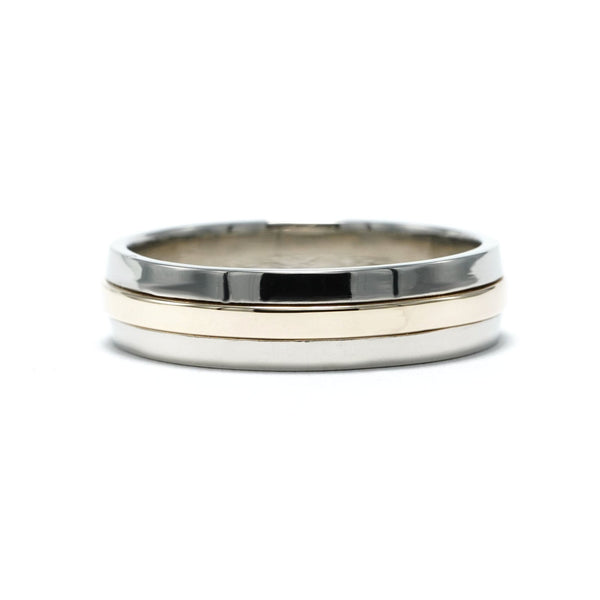 Custom jewelry by Alloy Custom Jewelers