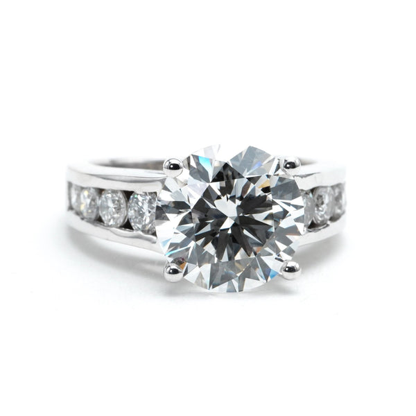 Custom jewelry by Alloy Custom Jewelers