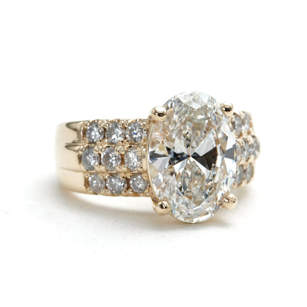 Custom jewelry by Alloy Custom Jewelers