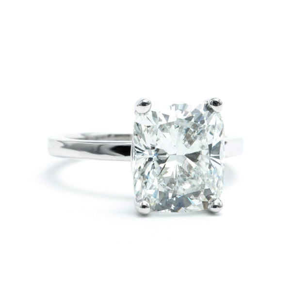 Custom jewelry by Alloy Custom Jewelers