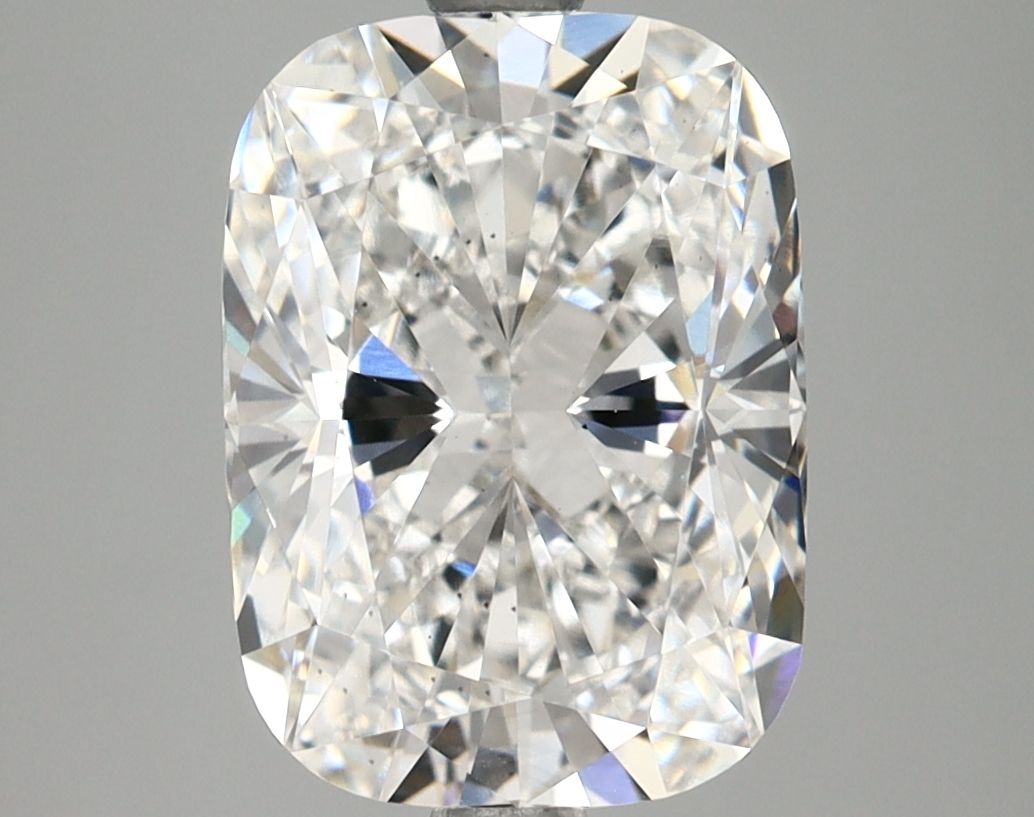 3.62 ct Cushion Lab-Grown Diamond, E VS2