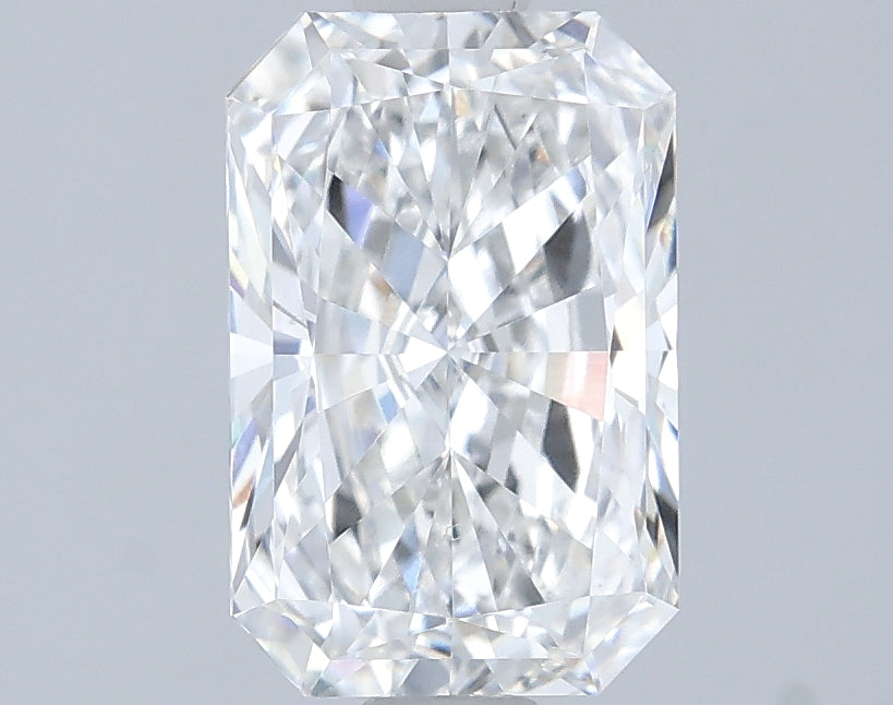1.510 RADIANT E VVS2 lab-grown diamond